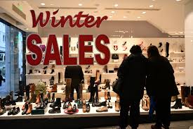 Πότε ξεκινούν οι χειμερινές εκπτώσεις 2026, τι πρέπει να γνωρίζουν οι καταναλωτές 