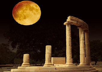 Μουσικά ταξίδια με φεγγάρι σε Ολυμπία και Επικούρειο Απόλλωνα