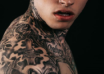 Eπτά λόγοι που οι άνδρες με τατουάζ είναι καλύτεροι σύντροφοι