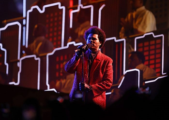 Καλλιτέχνης της Χρονιάς ανακηρύχθηκε ο Weeknd από την Apple Music 
